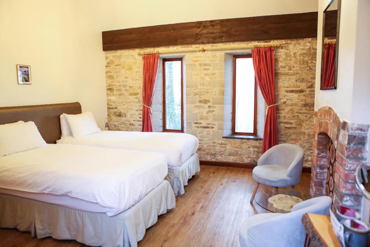 Kingston Country Courtyard Bed & Breakfast Room photo
